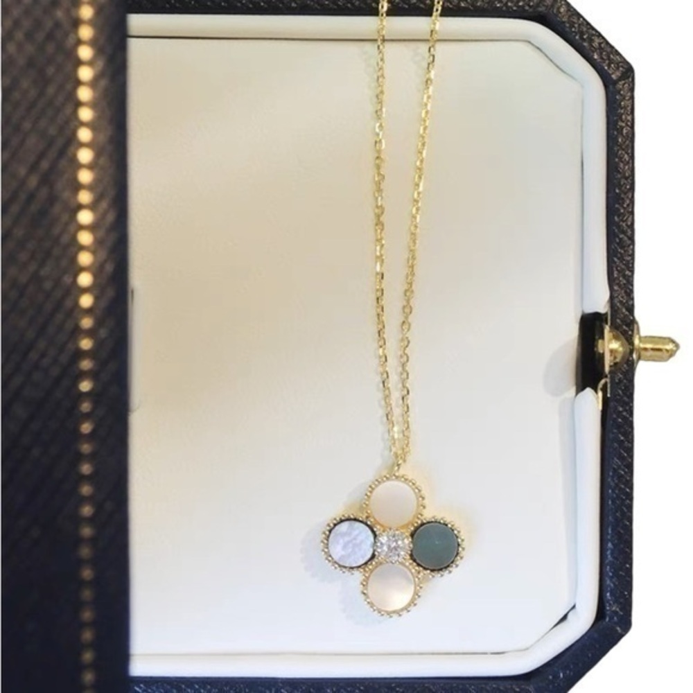 18K Gold Vermeil mother of pearl cross/ four leaf clover’s Necklace